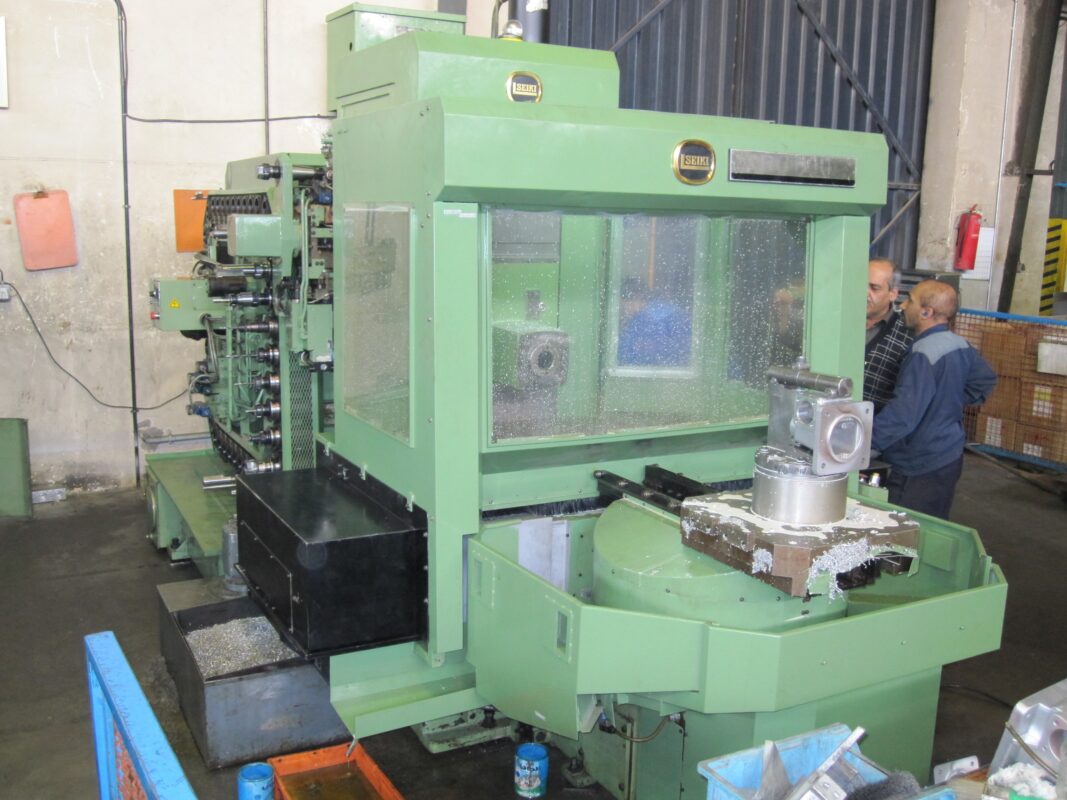 فرز cnc دوپالته hmc